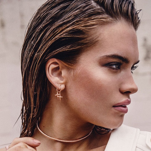 LUV AJ GOLD MINI CROSS EARRINGS DAINTY MEJURI BAUBLEBAR VANESSA MOONEY REVOLVE - Picture 12 of 16